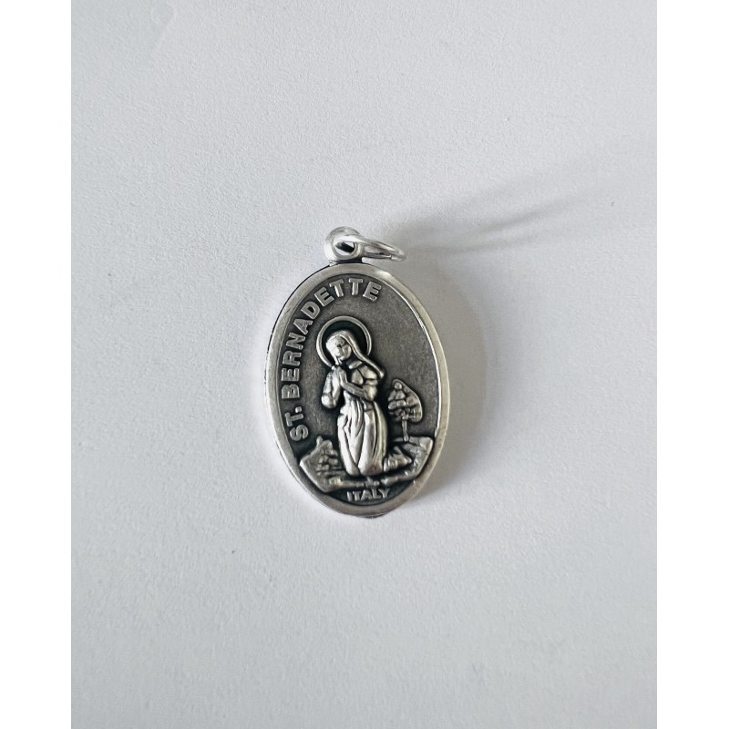 MEDAILLE SAINTE BERNADETTE